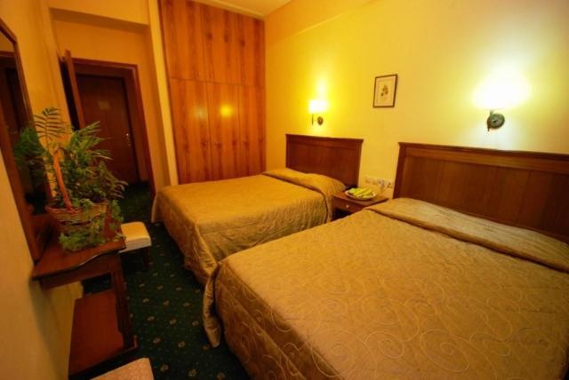 Hotel Elvetia كاربينيسي الغرفة الصورة