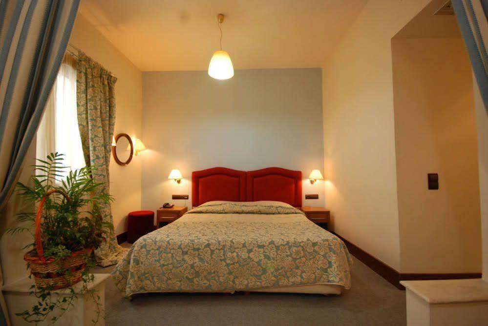 Hotel Elvetia كاربينيسي المظهر الخارجي الصورة